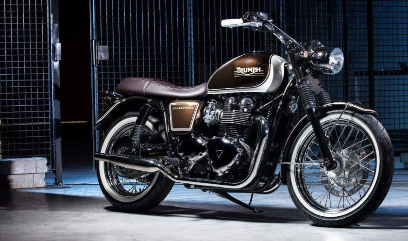 Классический мотоцикл Триумф