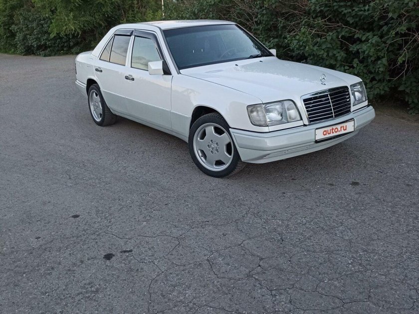 124 Мерседес 1993