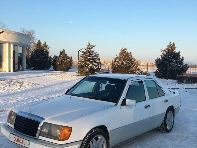 Mercedes-benz 200 1990