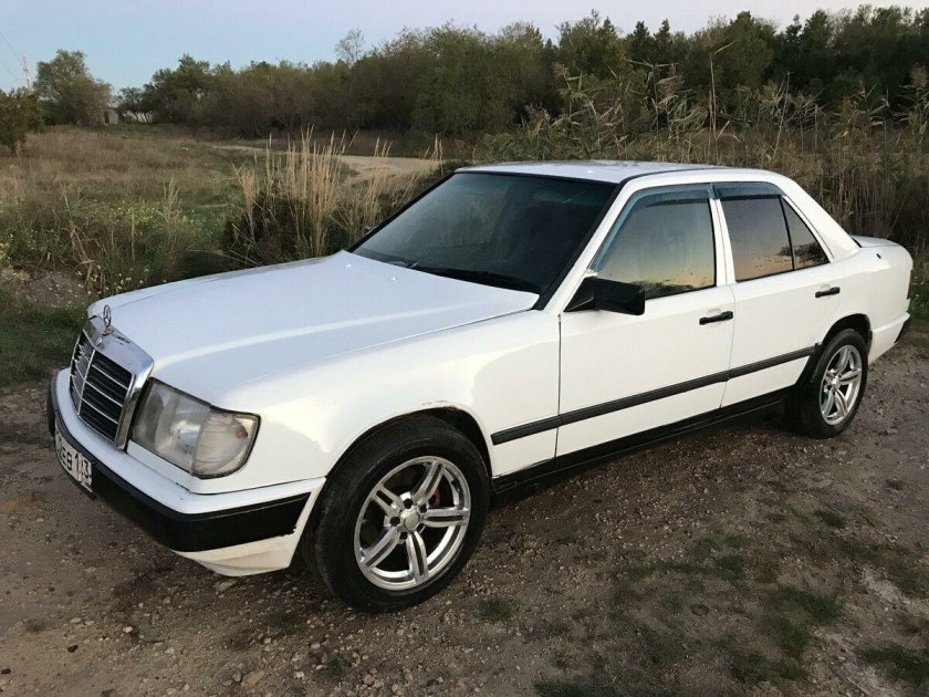 Mercedes benz w 124 1985