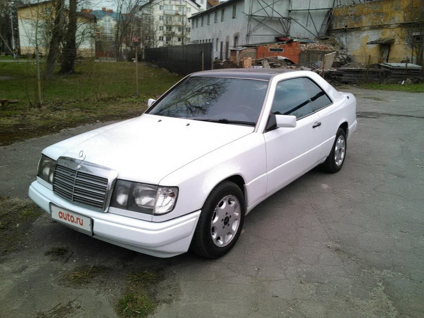 Мерседес 124 белый