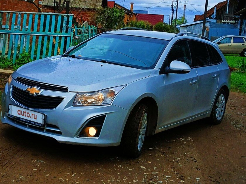 Chevrolet cruze универсал