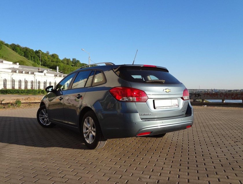 Chevrolet Cruze 2012 универсал
