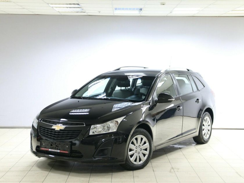 Шевроле Круз универсал черный