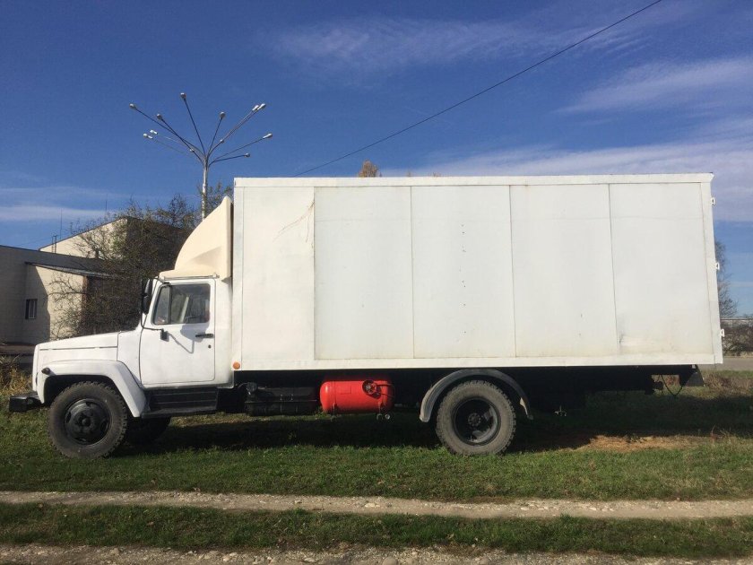 ГАЗ 3307 фургон