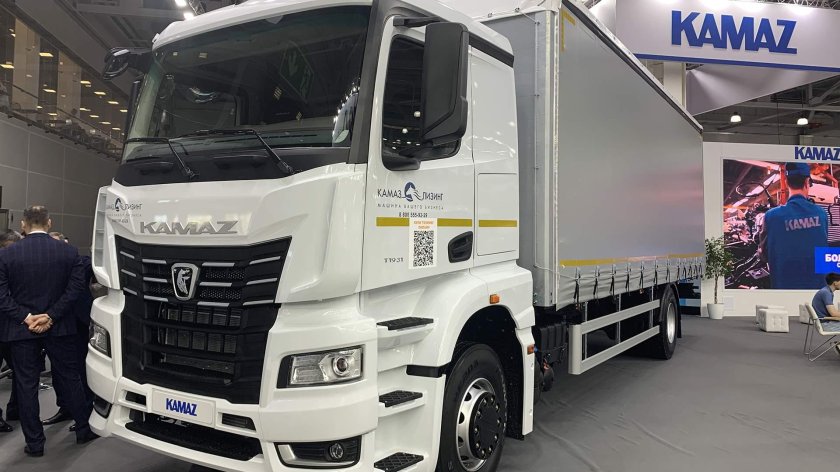 Седельный тягач камаз