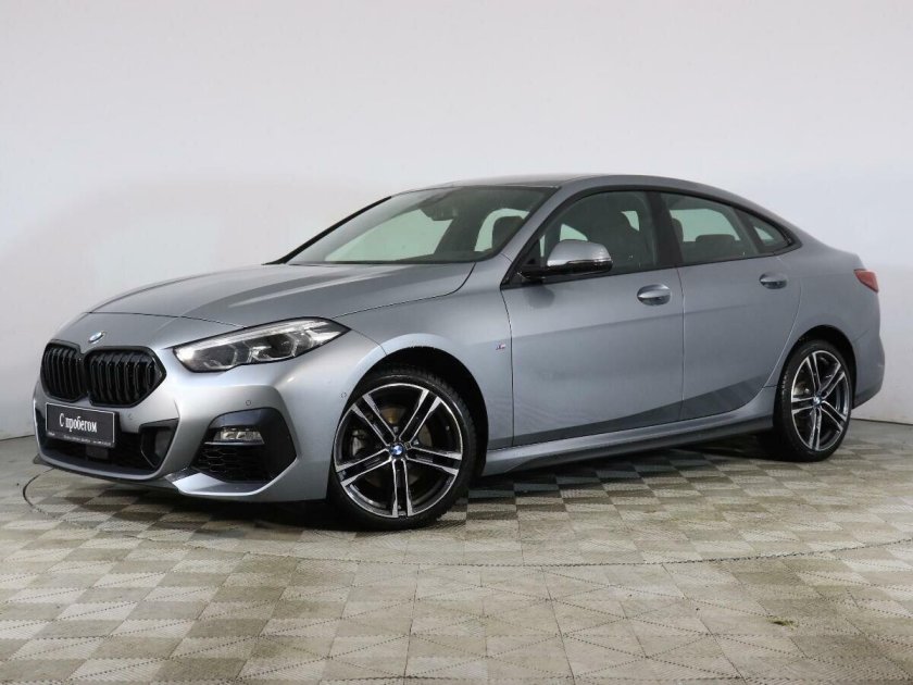 Мерседес Бенц CLA 200 2020