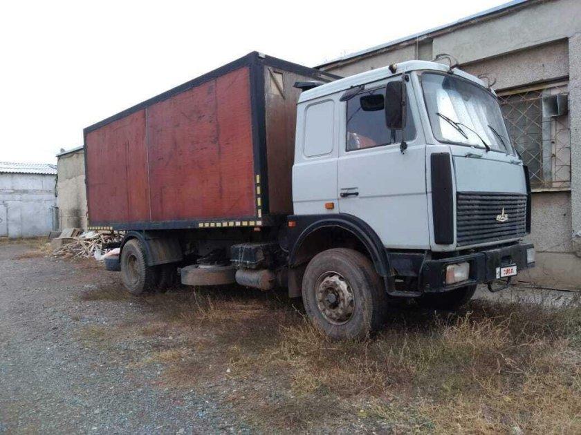 Грузовики маз