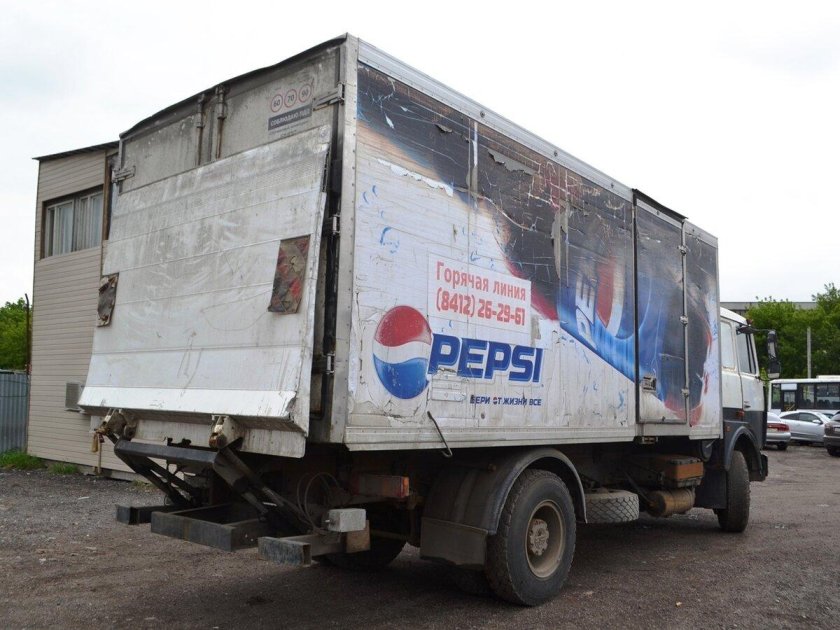 МАЗ-Купава 5731