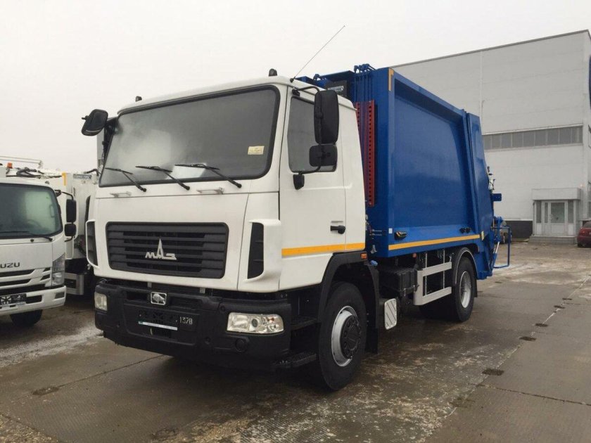 МАЗ 5550 мусоровоз