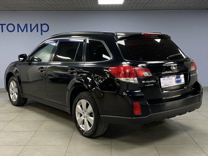 Субару аутбек 2011 черный
