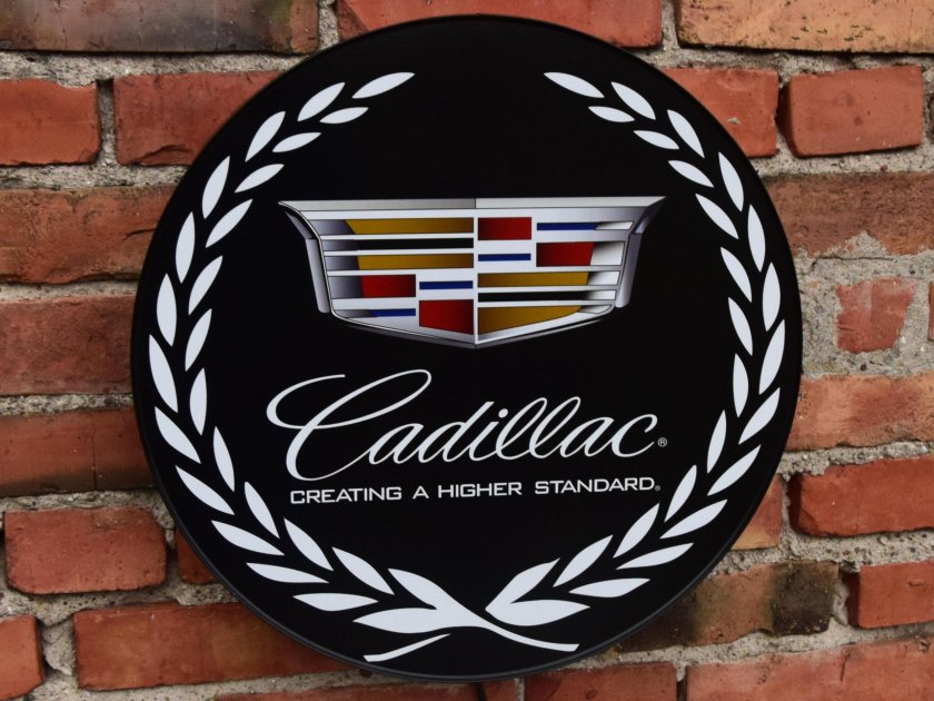 Логотип кадиллак