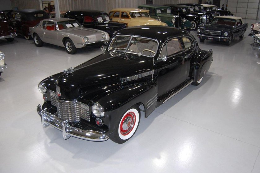 1941 cadillac series 61