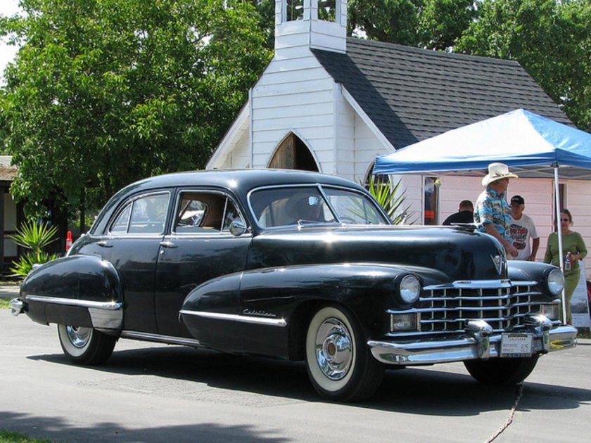 Cadillac 4-Door sedan
