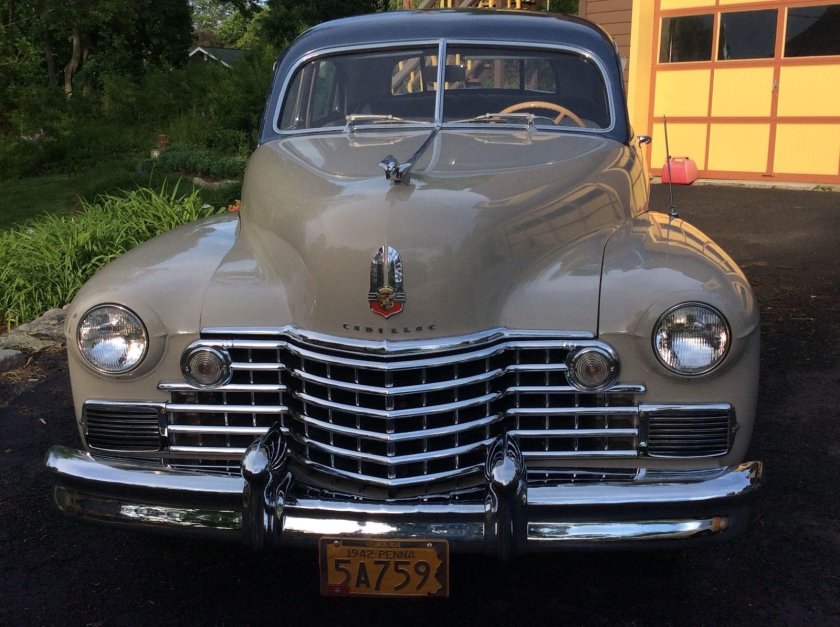 Cadillac 1942