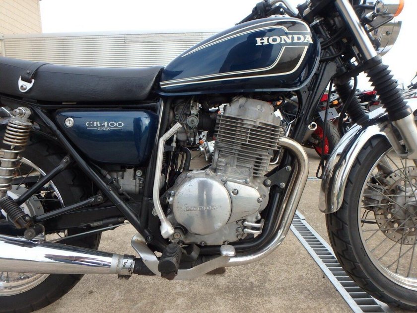Honda cb400ss 2002