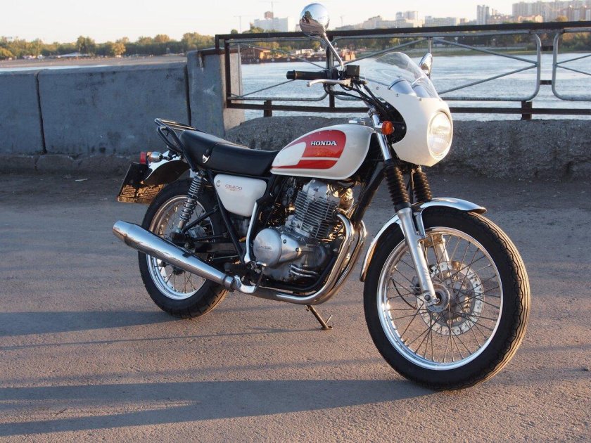 Honda 400ss
