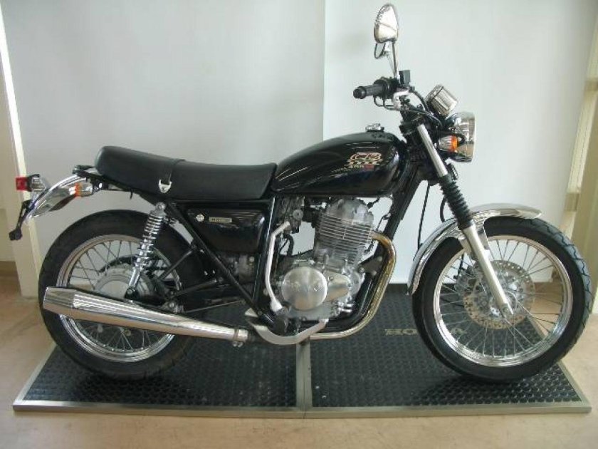 Хонда CB 400 SS