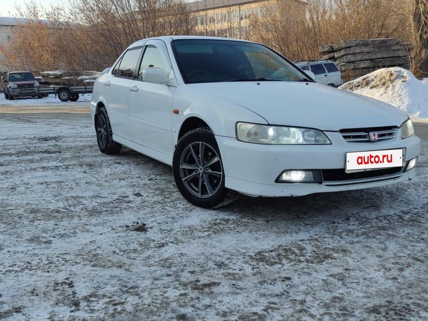 Honda accord 6 2001