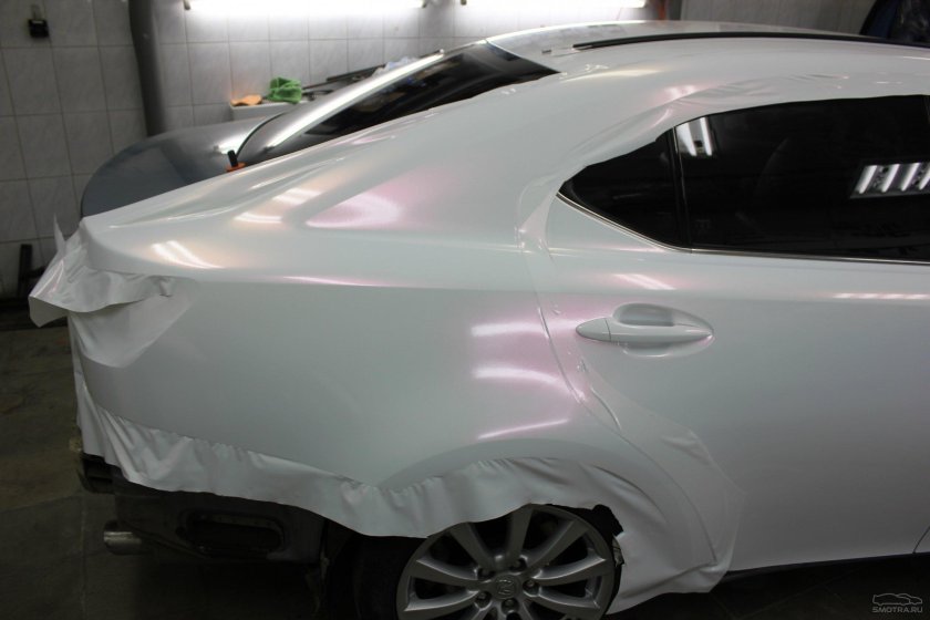 Тойота Камри 70 белый перламутр