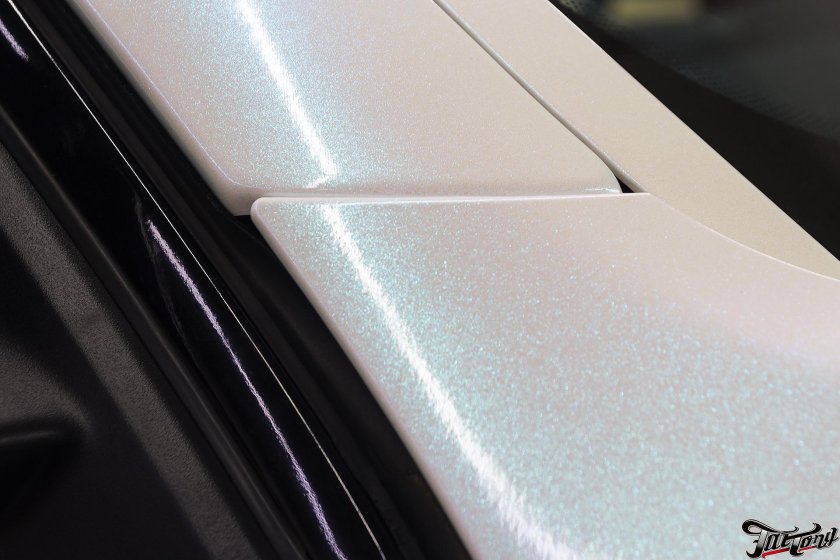 Белый перламутр 8200