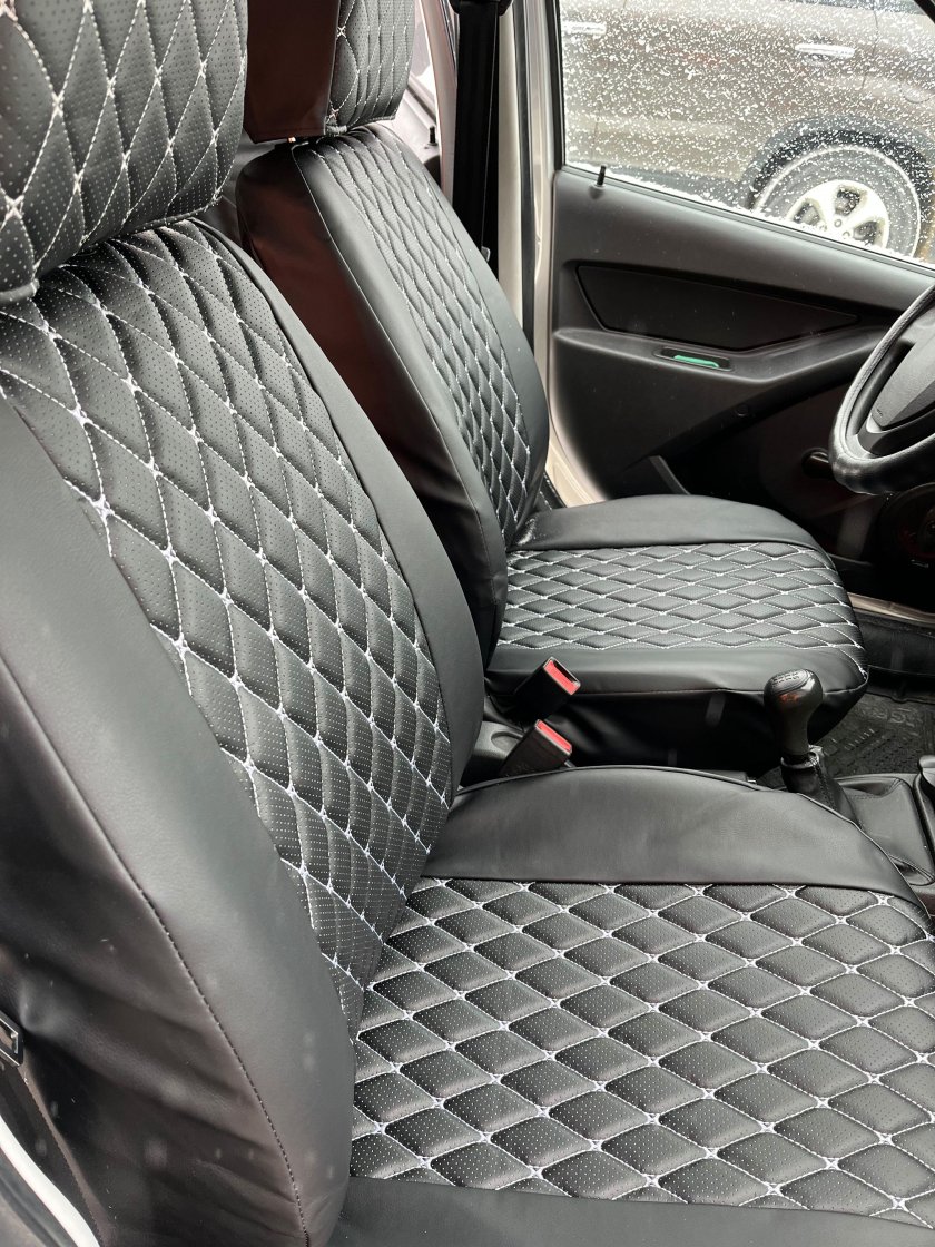 Чехлы на автомобиль на Лада Гранта ткань