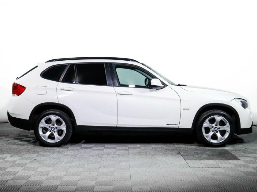 Bmw x 1 2013 года