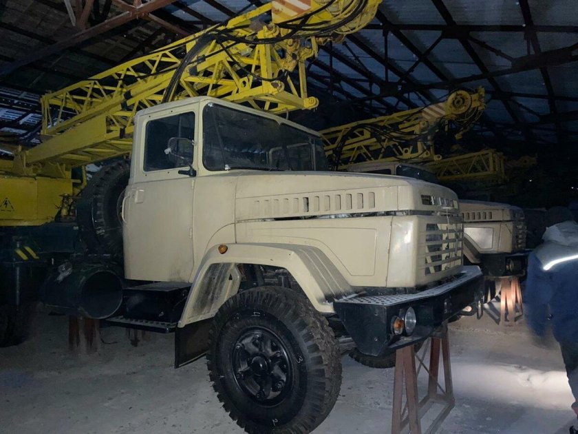 Кран КРАЗ 250 КС 4562