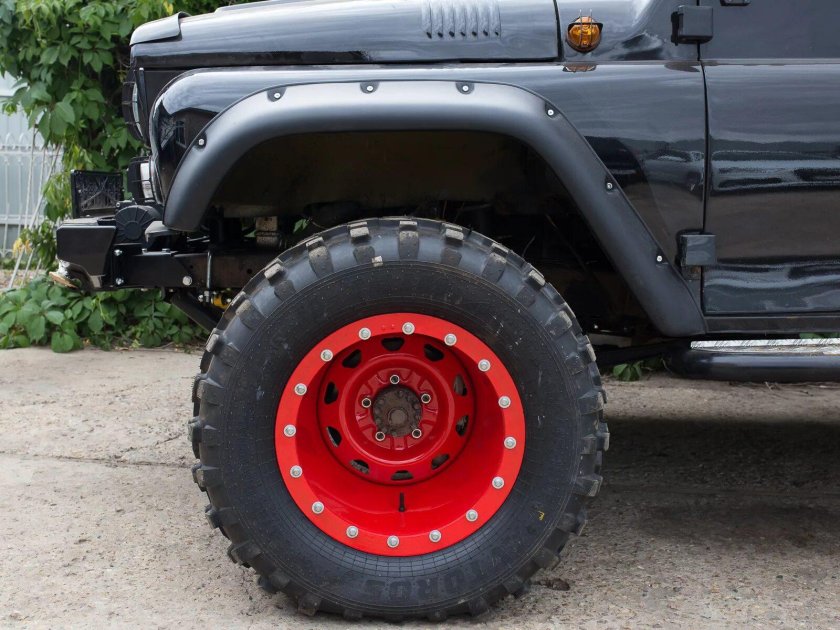 УАЗ 469 на колесах низкого давления