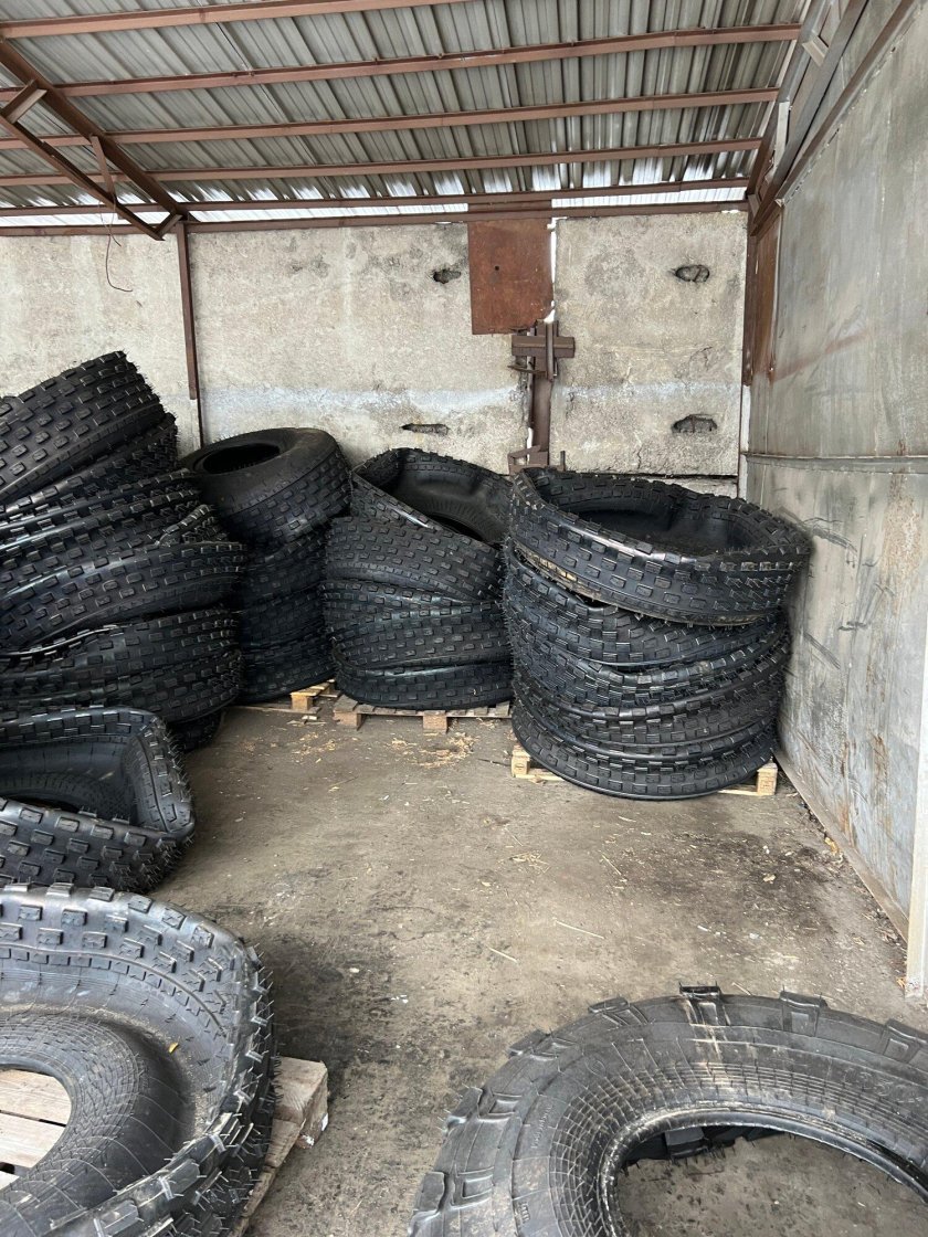 Грузовая шина