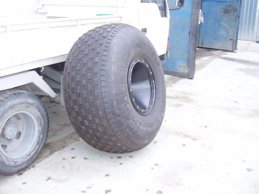 1300 600 533 Трэкол