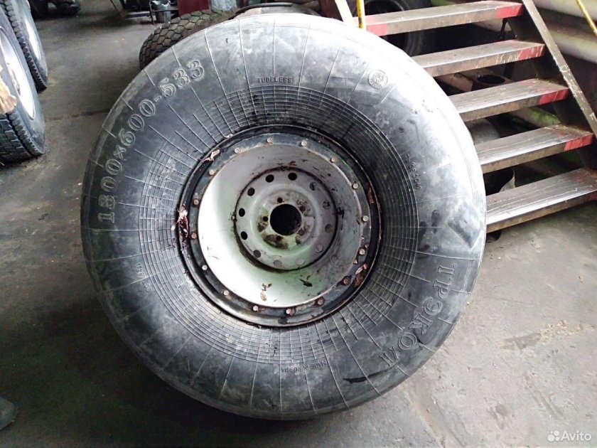 Шины Трэкол 1300х600-533