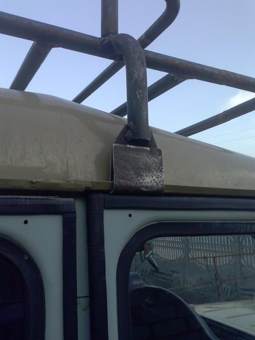 Крепление багажника УАЗ 469