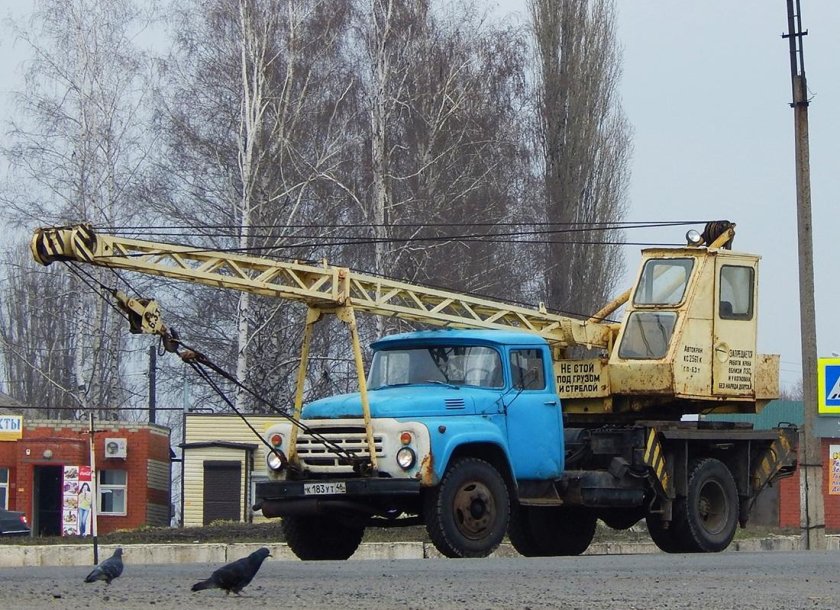 Автокран ЗИЛ-431412
