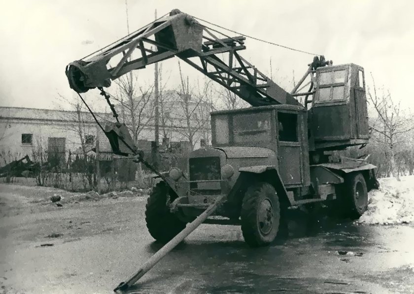 Автокран АК-32