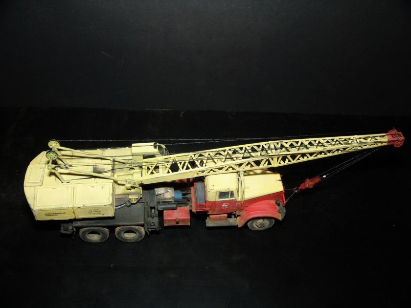 КРАЗ автокран 104