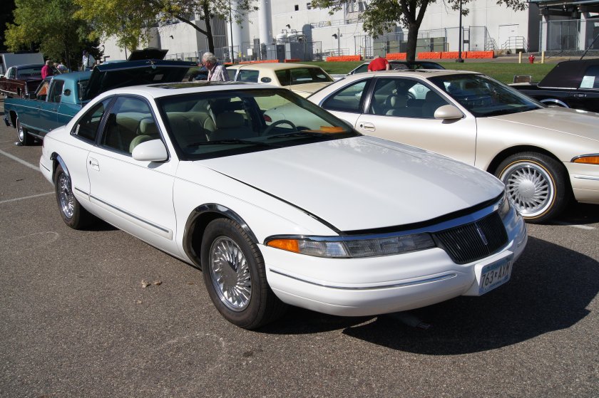 Lincoln Mark VIII, 1993