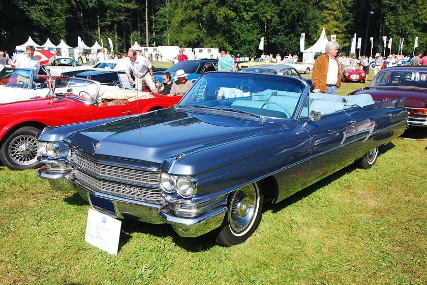 Cadillac Eldorado 7 поколение