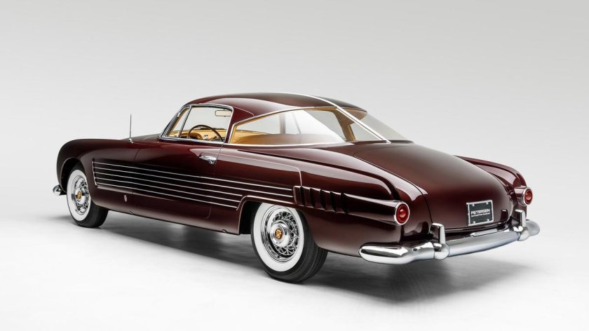 Cadillac ghia 1953