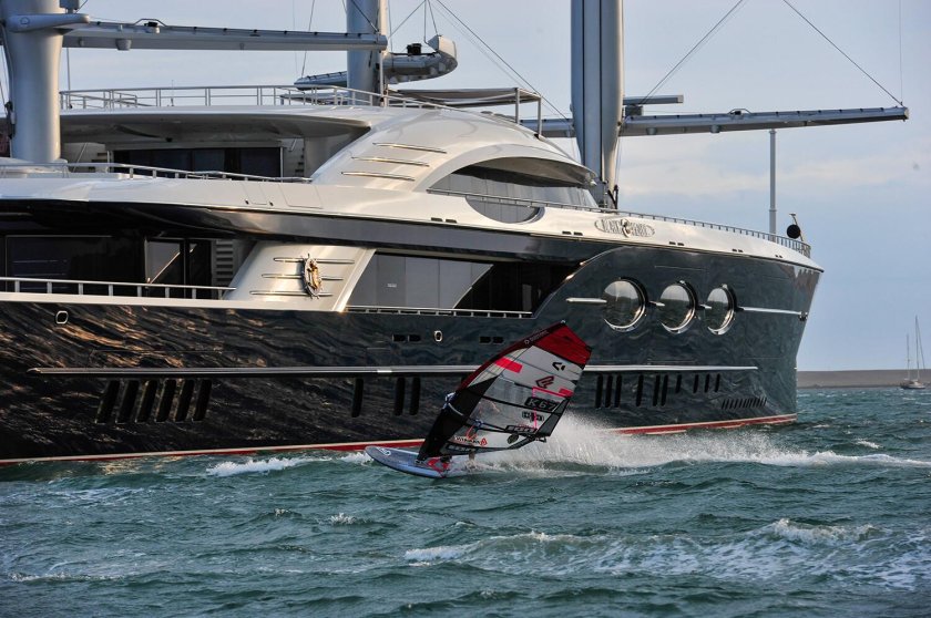 Black Pearl яхта