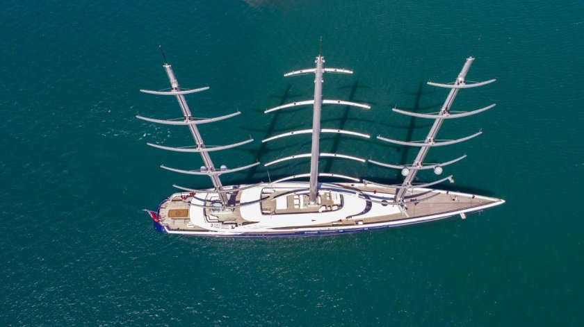 Яхта Oceanco Black Pearl