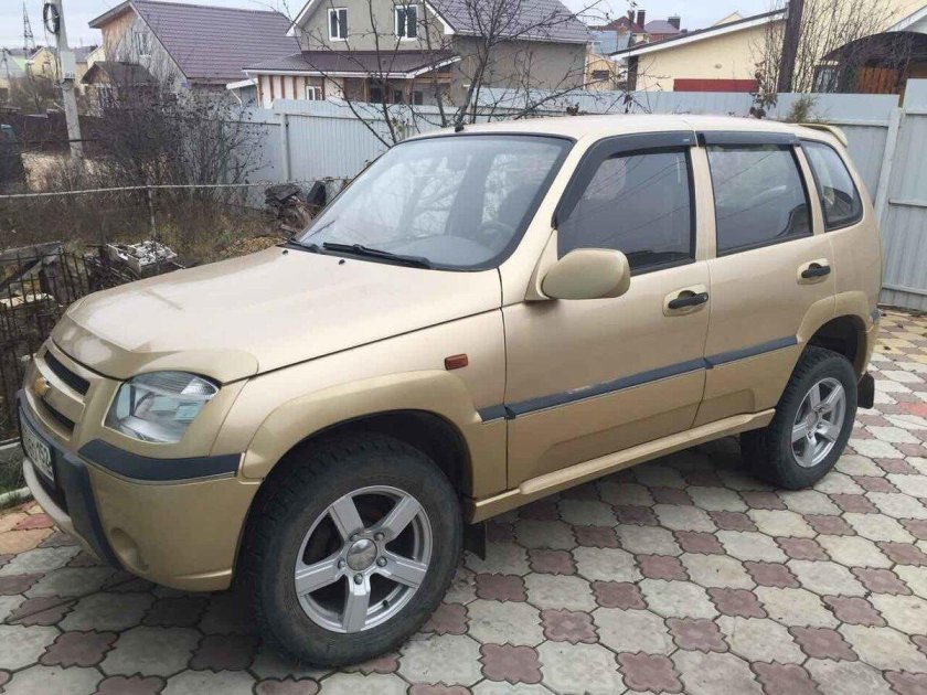 Шевроле Нива Ниагара 2005