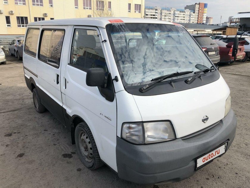 Nissan Vanette 1.8 at, 2002
