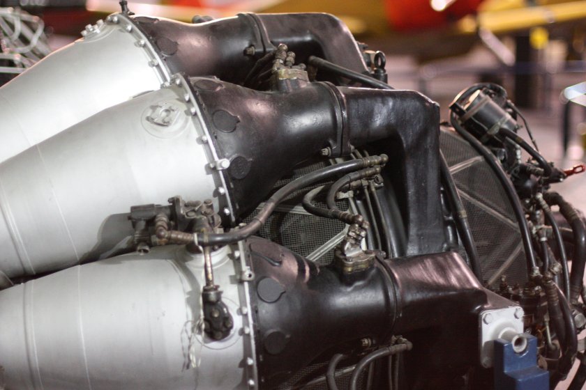 Двигатель Rolls-Royce rr300