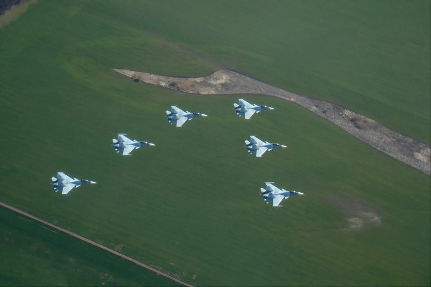 Самолеты над Ростовом