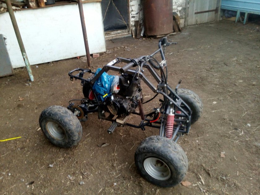 Квадроцикл с двигателем ВАЗ 2110