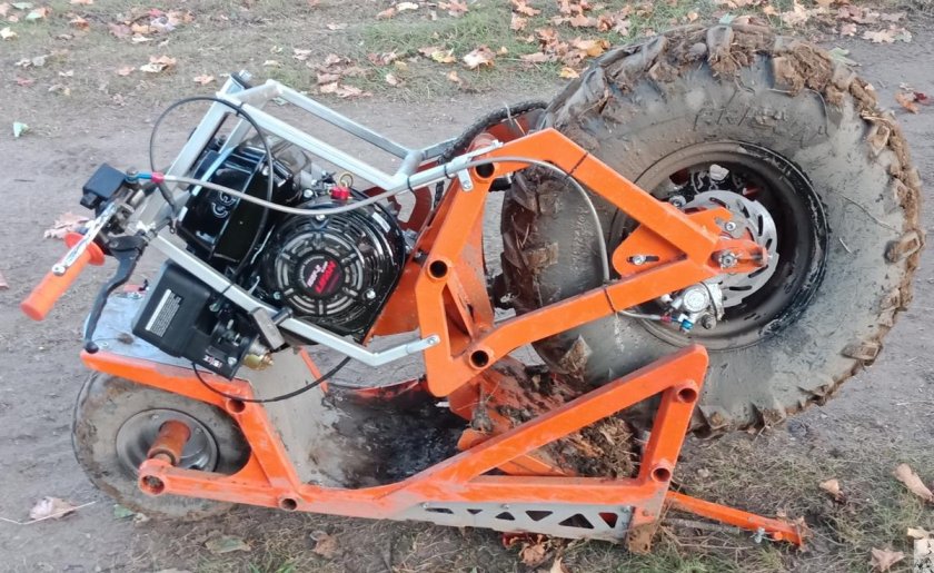 Мотосамокат вездеход