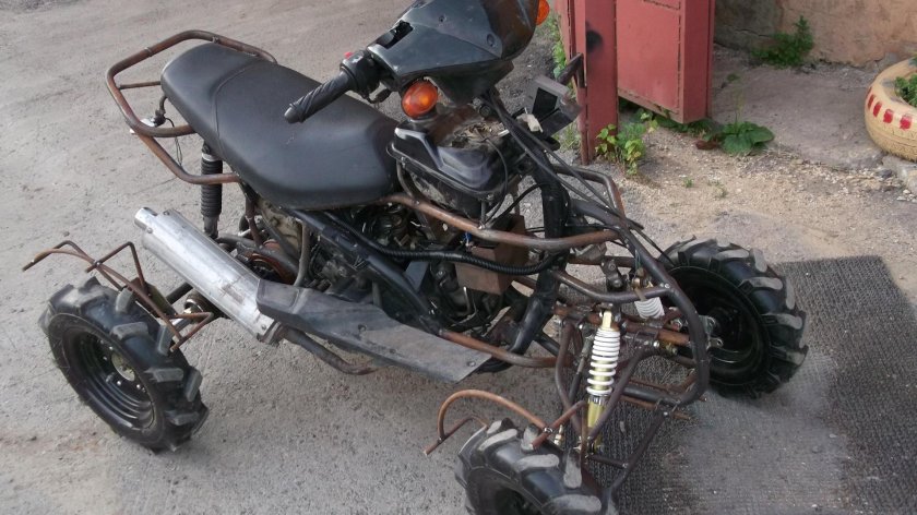 Трайк из скутера с двигателем 139qmb