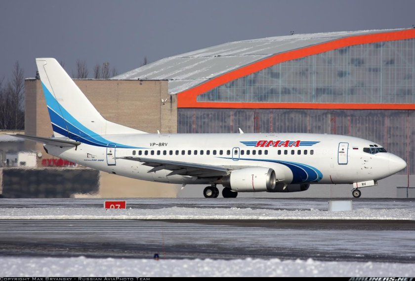 Боинг 737 Ямал