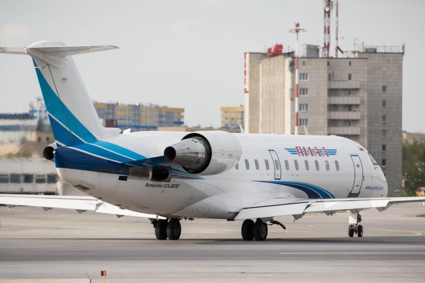 Самолет АТК Ямал